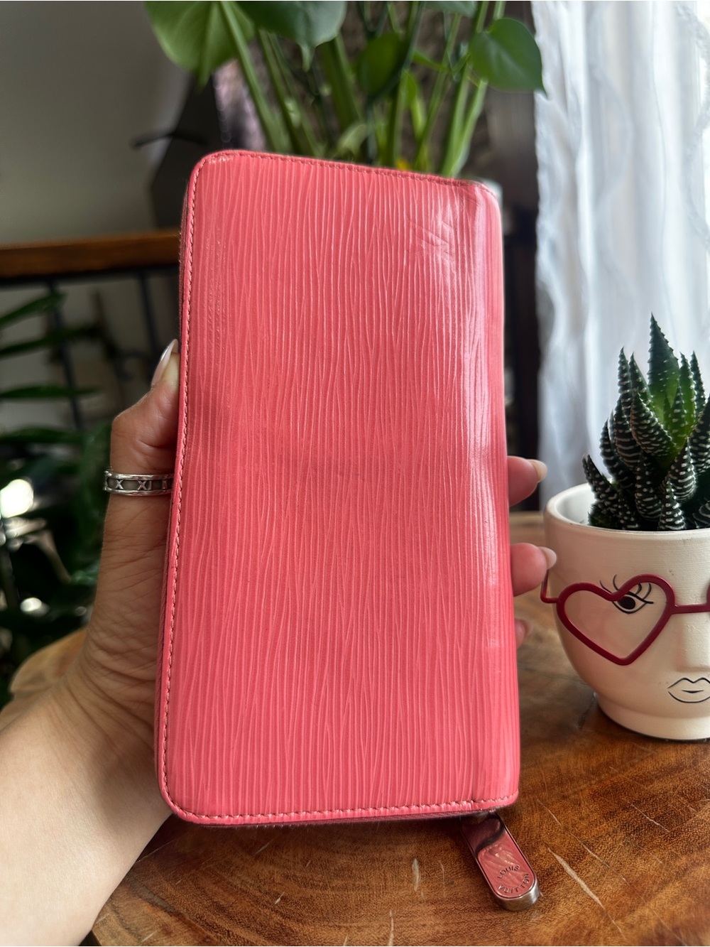 Louis Vuitton Pink Textured Zip Around Wallet - Picture 10 of 11